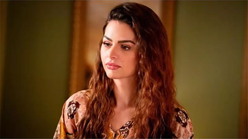بإطلالة مؤثرة .. هنادى مهنى تلفت الأنظار من كواليس 