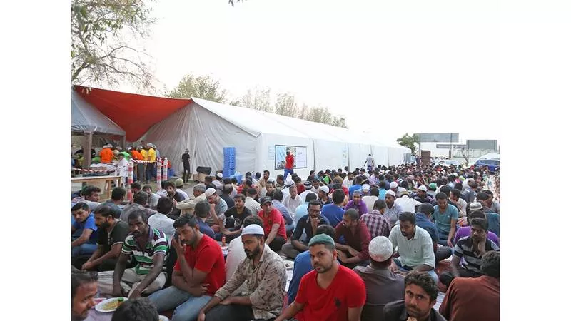 الخيام الرمضانية جزء أصيل من التقاليد الإماراتية