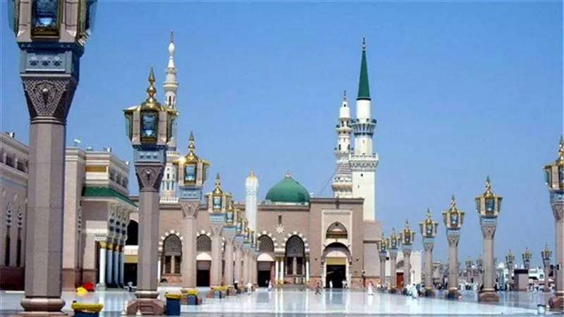 السعودية: رئاسة المسجد النبوي تكثف جهودها لخدمة المعتكفات في العشر الأواخر من رمضان