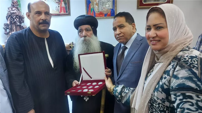 مستقبل وطن بقنا يقدم التهنئة للأخوة الأقباط بمناسبة عيد القيامة المجيد
