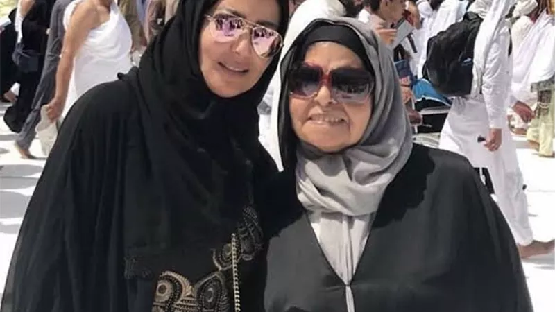 سمية الخشاب مطلوبة على جوجل بعد رحيل والدتها