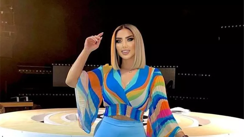 ليلى شندول تنتهي من تسجيل أولى أغنياتها كتبنا غياب