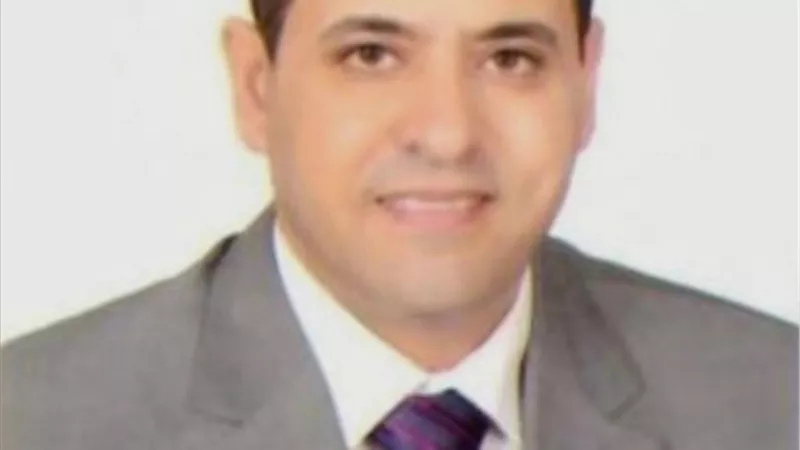 إحاله ٥٠ موظف للتحقيق فى قطاعات خدمية مختلفة بمدينة الأقصر لعدم الإنضباط الإداري