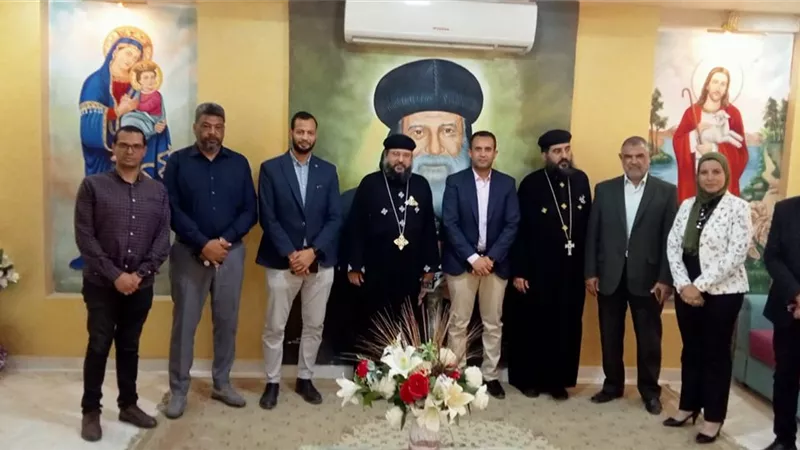 مسئولو أجهزة المدن الجديدة يقدمون التهنئة للإخوة الأقباط بمناسبة عيد القيامة المجيد