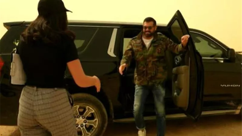 رامز جلال ساخرا من عمرو يوسف: 