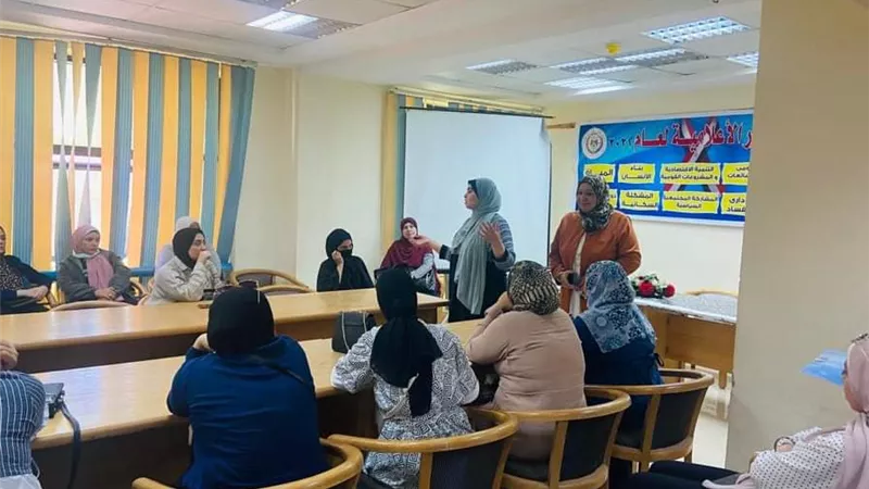 جهود الدولة فى حماية الشباب من مخاطر الإدمان في ندوة بإعلام السويس