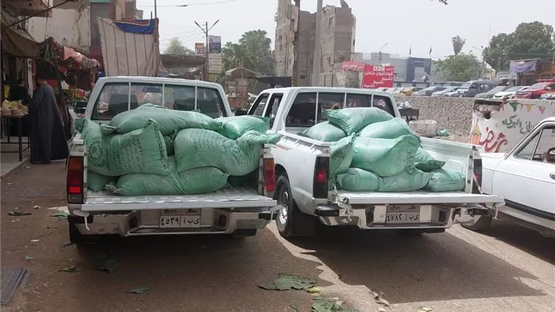 محافظ أسيوط: تكثيف الحملات التموينية على المخابز والأسواق..وضبط 23 شيكارة دقيق بلدي مدعم