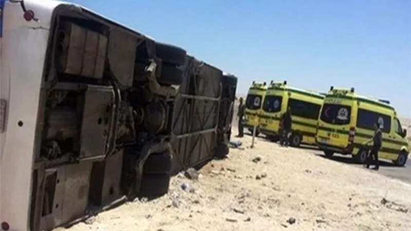 الصحة: الدفع بـ 25 سيارة إسعاف في حادث أتوبيس جنوب سيناء