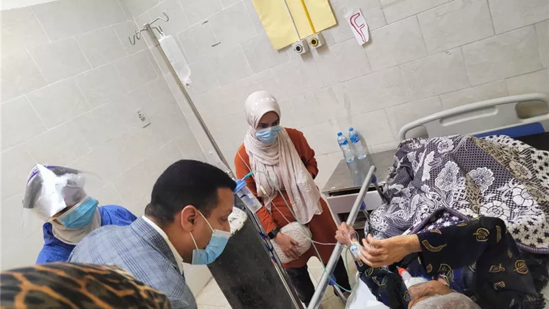 صحة اسيوط تتابع تقييم المستشفيات خلال جولة مفاجئة علي المنشآت الصحية