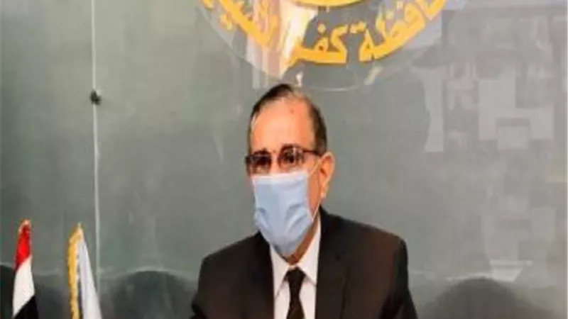 تسليم عقود تقنين للمواطنين بكفر الشيخ