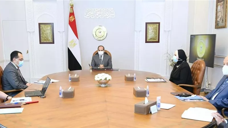 الرئيس السيسي يتابع تطوير منظومة إنتاج لبن الأطفال على المستوى المحلي