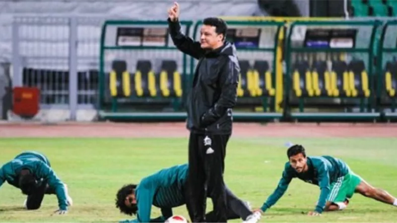 محمد فضل يفجرها: إيهاب جلال غير مناسب لقيادة المنتخب وإنجازات حسن شحاتة بالحظ