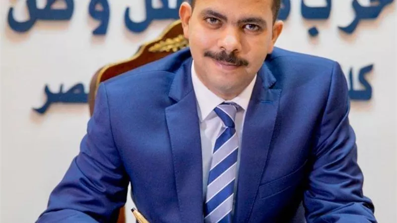 جائزة مالية كبري لأصحاب المراكز الأولي في مسابقة حفظة القرآن الكريم بقنا