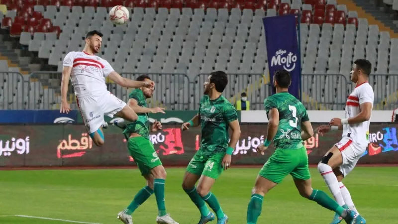 فرصة هدف.. أوباما يسقط امام مرمى المصرى بطريقة غريبة.. فيديو