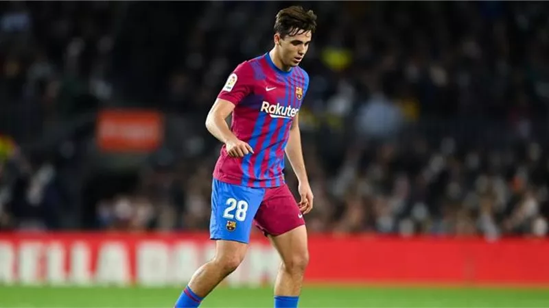 برشلونة يعلن عن إصابة نيكو جونزاليس
