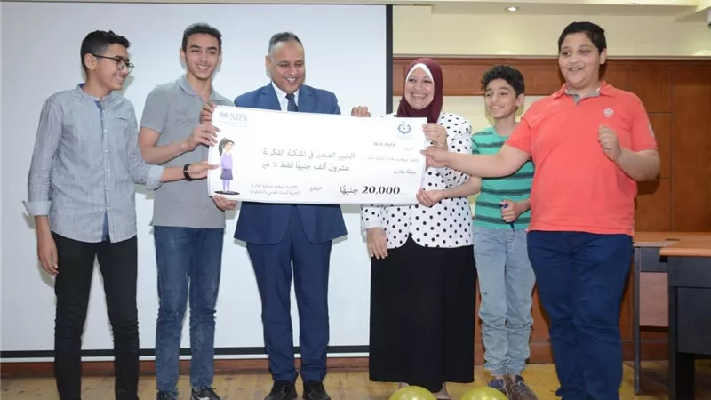 البحث العلمي تمنح جوائز الملكية الفكرية للفائزين بمسابقة 