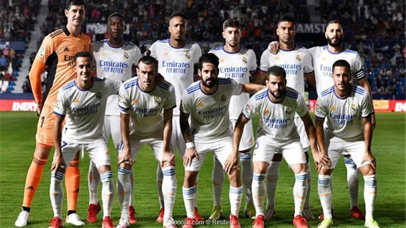 ريال مدريد فى مباراة حسم الدورى الاسبانى امام اسبانيول