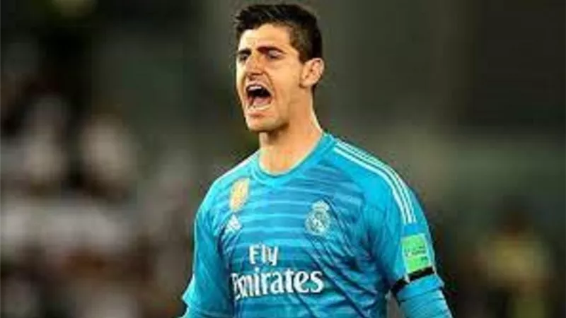 كورتوا بعد فوز ريال مدريد بالدورى يسخر من برشلونة ويؤكد : نحن الابطال