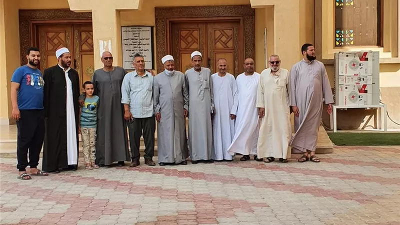 توزيع جوائز حفظة القرآن الكريم بمؤسسة الإيمان والأمل بسفاجا