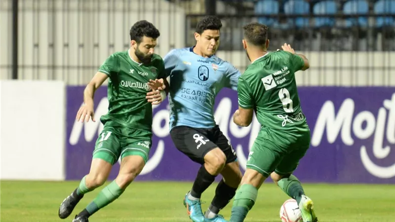 الاتحاد السكندرى يكتسح غزل المحلة بثلاثية فى الدورى