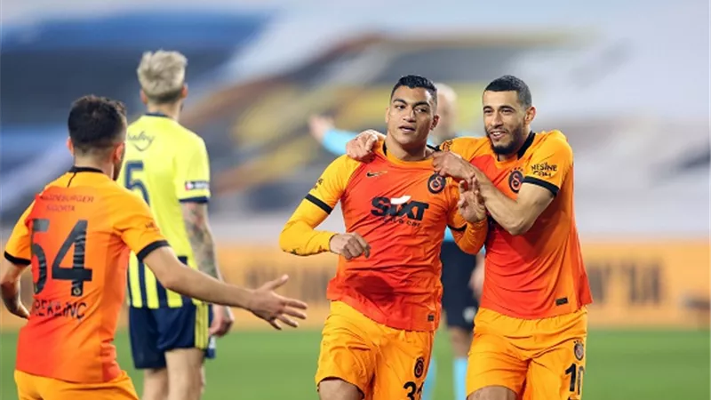 جالاتا سراي ضد سيفاس سبور. مواعيد مباريات الدورى التركى اليوم 1-5-2022