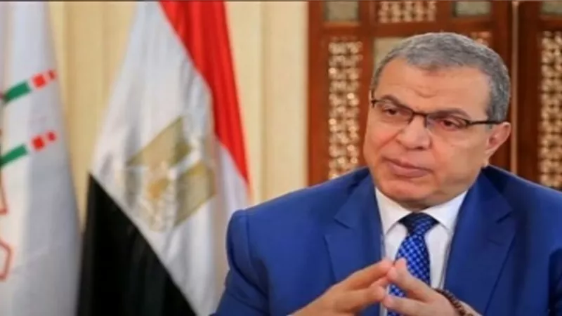 القوى العاملة تتابع تنفيذ إجازة أول مايو للقطاع الخاص