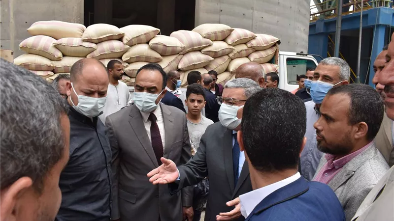 محافظ المنيا : شون وصوامع المنيا استقبلت اكثر من 23 الف طن من القمح