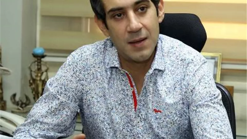 النائب ايمن حامد شريف مهنئا السيسي بعيد الفطر: نؤيدكم لاستكمال خطوات بناء الجمهورية الجديدة