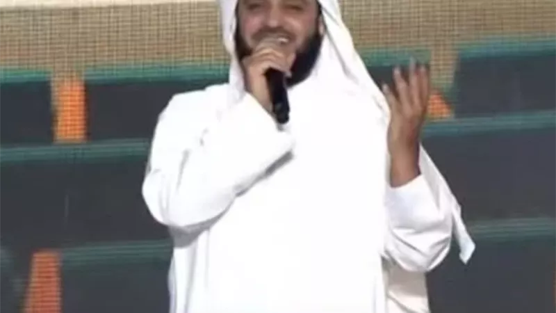 مشاري راشد العفاسي يقدم قصيدة في حب مصر أثناء احتفالية أبناء الشهداء