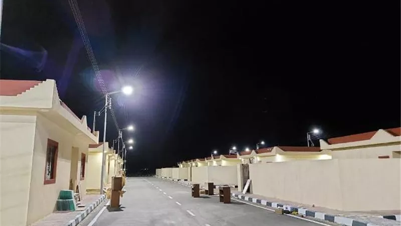 بالصور.. «بيت الزكاة والصدقات» يسلم 25 منزلًا مجهزًا بالكامل لأهالي شمال سيناء