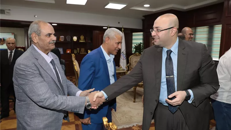 نواب بنى سويف يهنئون المحافظ بعيد الفطر المبارك..صور