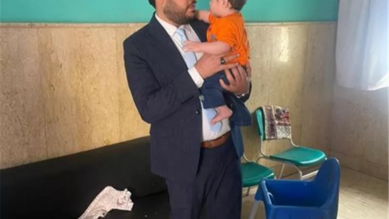 مدير صحة الإسماعيلية يشارك الأيتام إحتفالهم بالعيد..صور