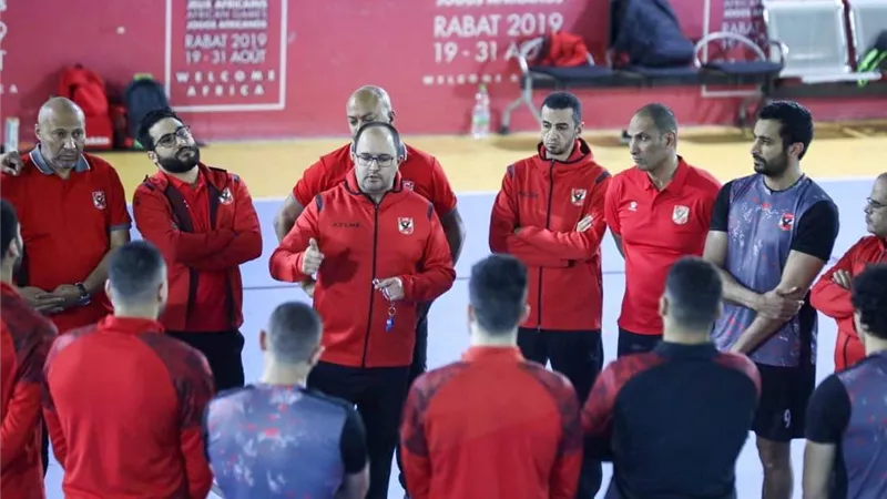 مدرب يد الأهلي: نسعى للفوز بالسوبر الإفريقي.. ودوافعنا كبيرة لتحقيق اللقب