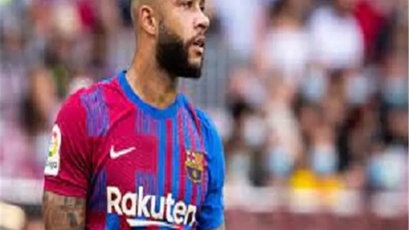 ديباى يحسم موقفه من الرحيل عن برشلونة الميركاتو الصيفى