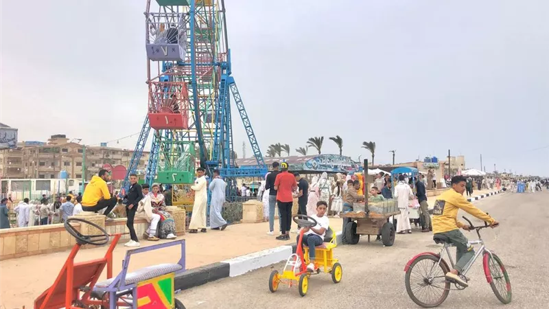 تزايد الاقبال على مصيف بلطيم والحدائق بثالث أيام عيد الفطر