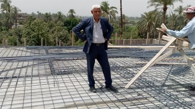 إيقاف حالتى بناء مخالف بحى المطار بالأقصر