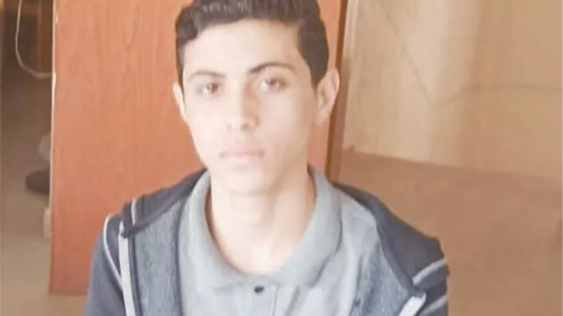 وكيل تعليم المنوفية تكرم الطالب أدهم.. وتعتمد نتائج التأهيل العسكري