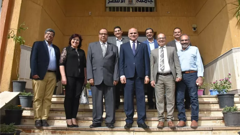 وفد الكنيسة الإنجيلية يهنئ رئيس جامعة الأقصر بعيد الفطر المبارك
