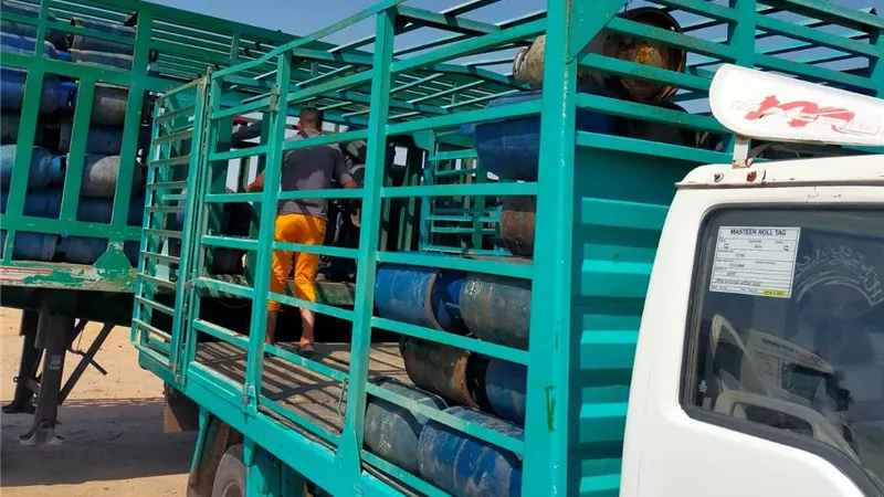 ضبط 250 أسطوانة بوتاجاز ومحضر لمستودع لتصرفه في 3480 أسطوانة في حملة لتموين بالواسطى