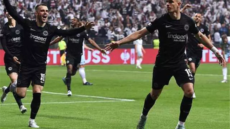 موعد مباراة اينتراخت فرانكفورت ورينجرز فى نهائى اليوروبا ليج