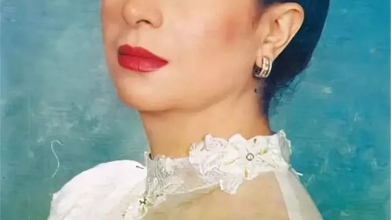 احمدالفيشاوى يطلب الشفاء لوالدته سمية الالفى