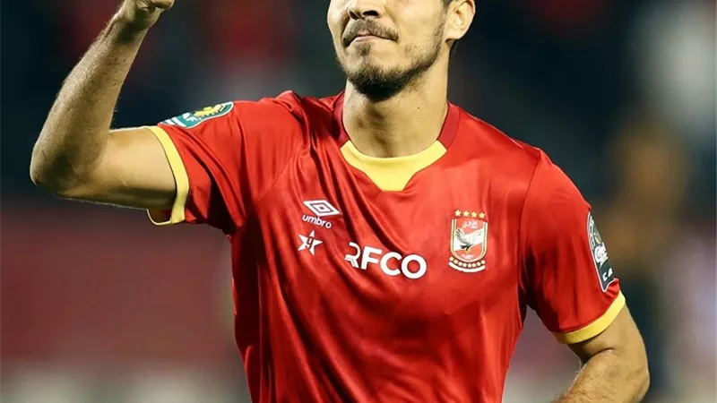 محمد شريف رأس حربة الأهلي أمام وفاق سطيف فى نصف نهائى دوري أبطال إفريقيا