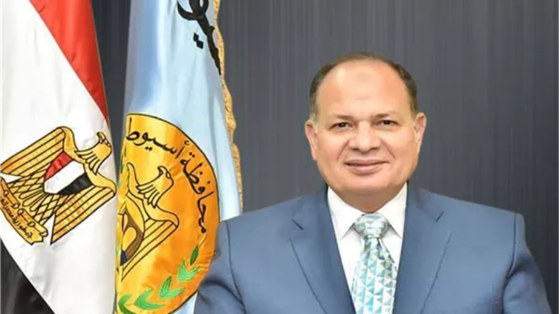 محافظ أسيوط : انطلاق امتحانات الفصل الدراسى الثانى لصفوف النقل