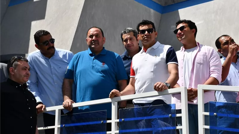 وزير الرياضة يطالب بسرعة الانتهاء من اللمسات النهائية بإنشاءات نادى النادى بشيراتون