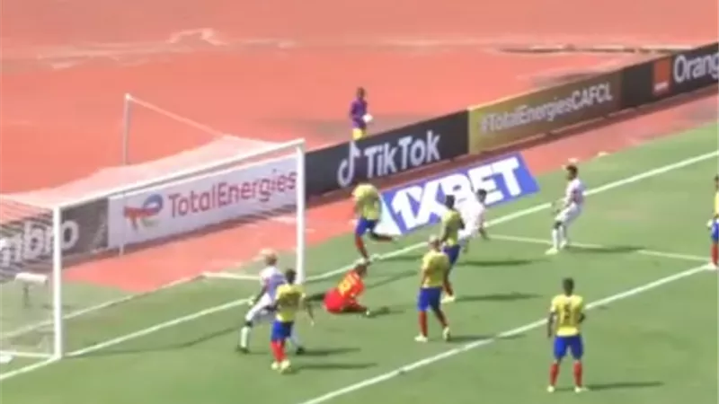 الوداد يضع قدما فى نهائى دورى ابطال افريقيا .. هزم بترو اتليتكو فى انجولا بثلاثية مقابل هدف .. فيديو