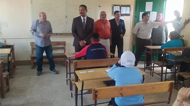 سلومة يطلب حصر المدارس الجاهزة للاختبارات الالكترونية