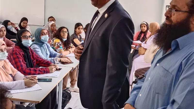 النائب خالد مصطفى يدشن مبادرة مجانية لتنظيم مراجعات نهائية بالقاهرة لطلاب الشهادتين الإعدادية والثانوية