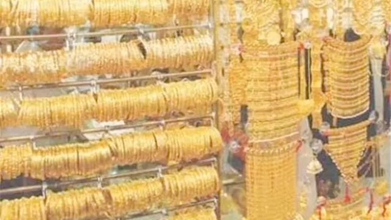 الذهب يتحدي الدولار