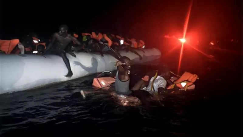 العثور على 106 مهاجرين غير شرعيين على ساحل جزيرة كوس اليابانية