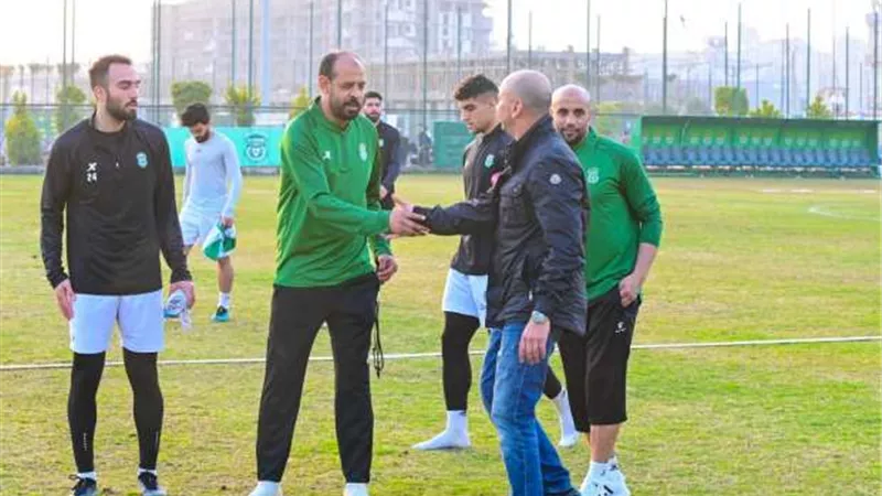 لجنة الكرة تناقش مع عماد النحاس المشروع الجديد لنادى الاتحاد السكندرى